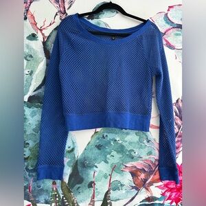 💙✨ EXPRESS Open Weave Knit Top Blue Long Sleeve Size Medium